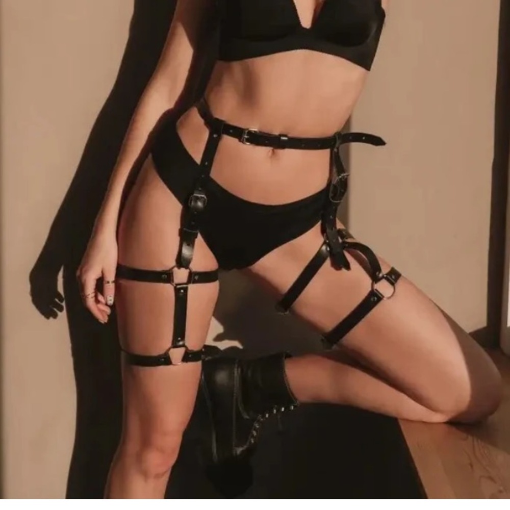 Black Leather Harness Belt